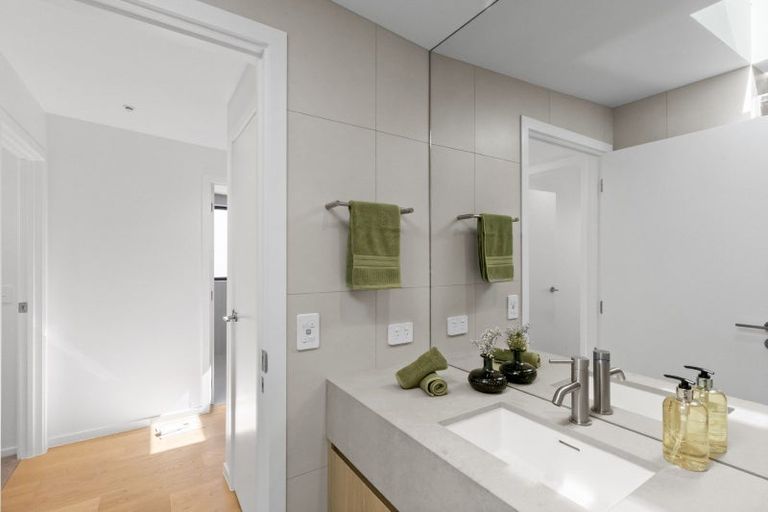 Photo of property in 11a William Rees Place, Kawarau Falls, Queenstown, 9300