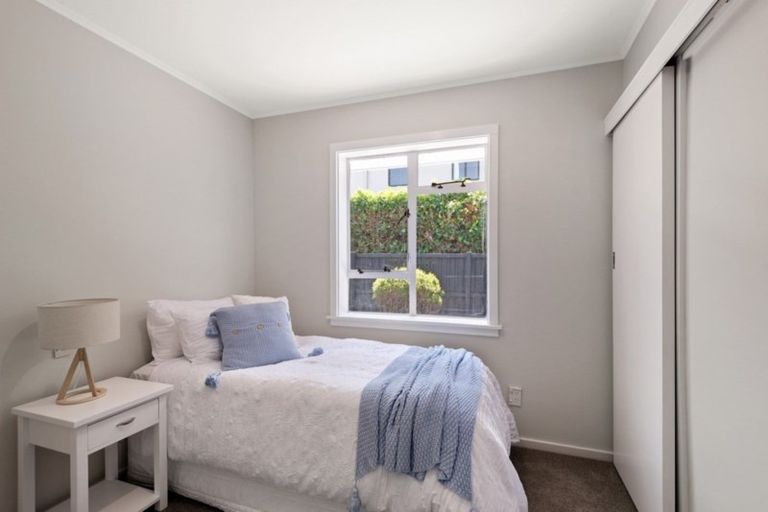 Photo of property in 1/19 Hewitts Road, Merivale, Christchurch, 8014