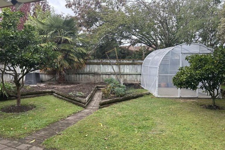 Photo of property in 40 Kingsgate Avenue, Havelock North, 4130