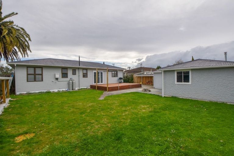 Photo of property in 13 Diamond Street, Carterton, 5713