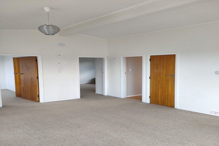 Photo of property in 172b Dowse Drive, Maungaraki, Lower Hutt, 5010