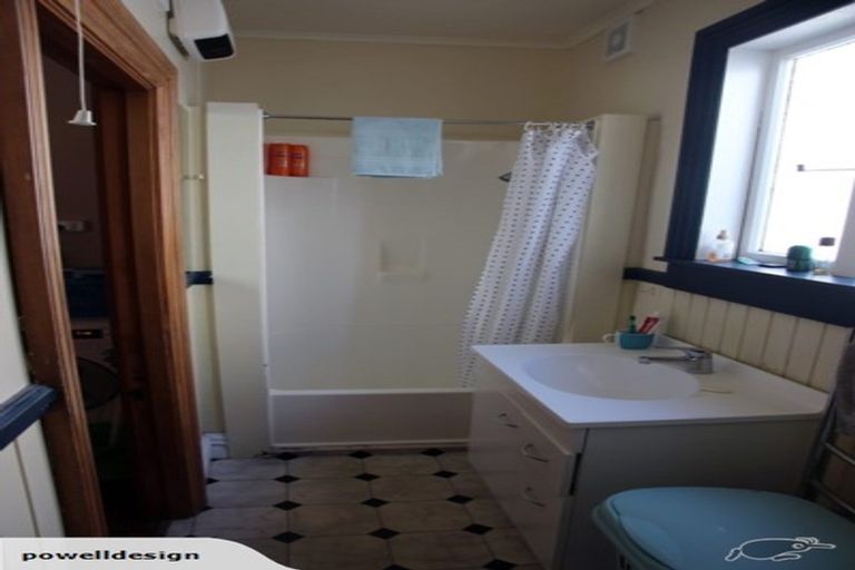 Photo of property in 244 Adelaide Road, Newtown, Wellington, 6021