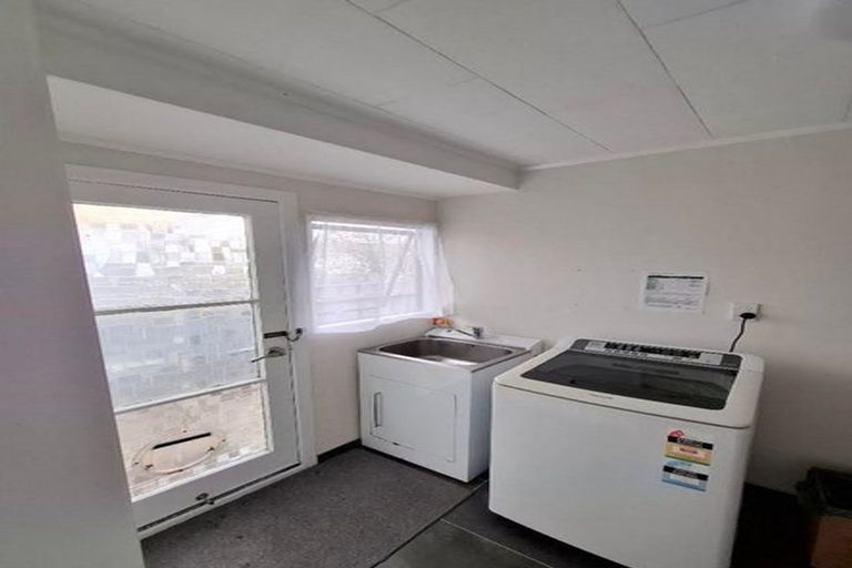 Photo of property in 83 Donovan Road, Paraparaumu Beach, Paraparaumu, 5032