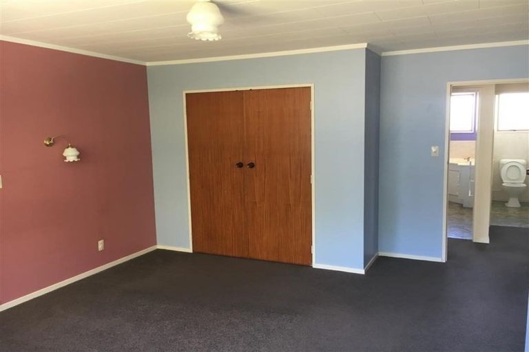 Photo of property in 52 Discovery Drive, Whitby, Porirua, 5024