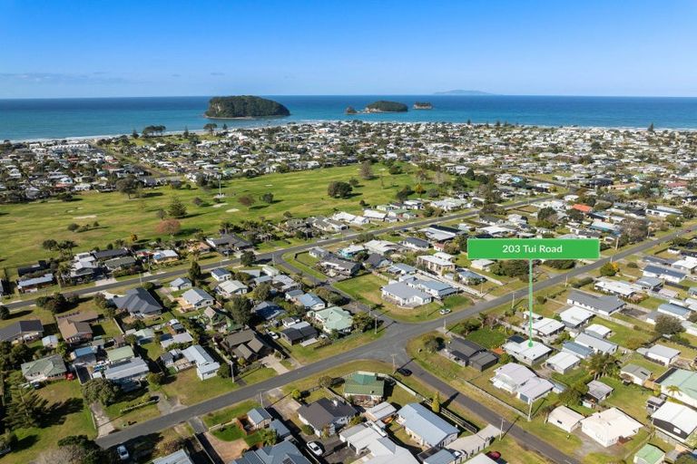 Photo of property in 203 Tui Road, Whangamata, 3620