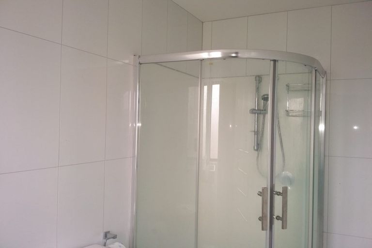 Photo of property in 3/5 Perekia Street, Albany, Auckland, 0632