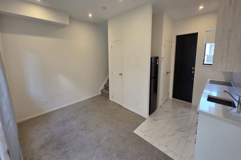 Photo of property in 11 Hari Place, Favona, Auckland, 2024