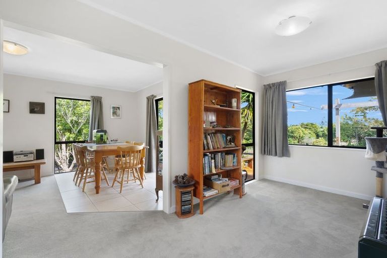 Photo of property in 11c Hyland Place, Waiuku, 2681