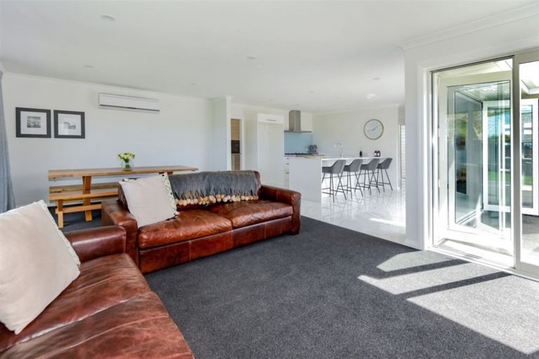 Photo of property in 71 Farthing Drive, Prebbleton, 7604