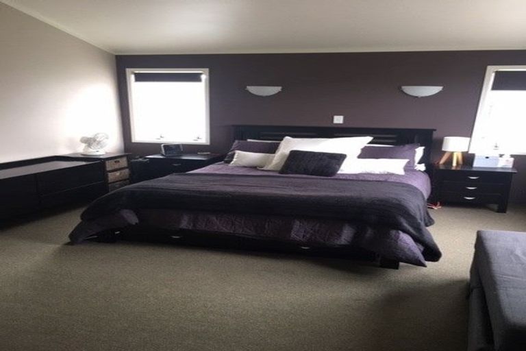 Photo of property in 10 Lorenzen Bay Road, Raglan, 3225