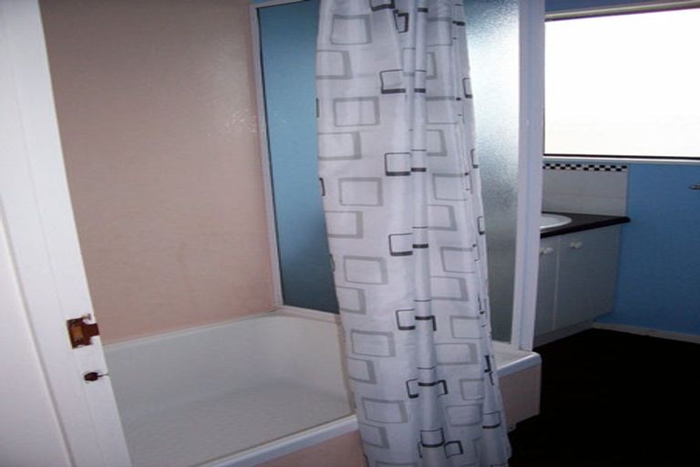 Photo of property in 38 Titoki Crescent, Pirimai, Napier, 4112