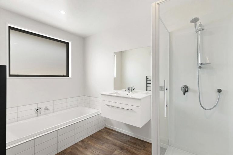 Photo of property in 18 Sentinel Drive, Lake Hawea, Wanaka, 9382