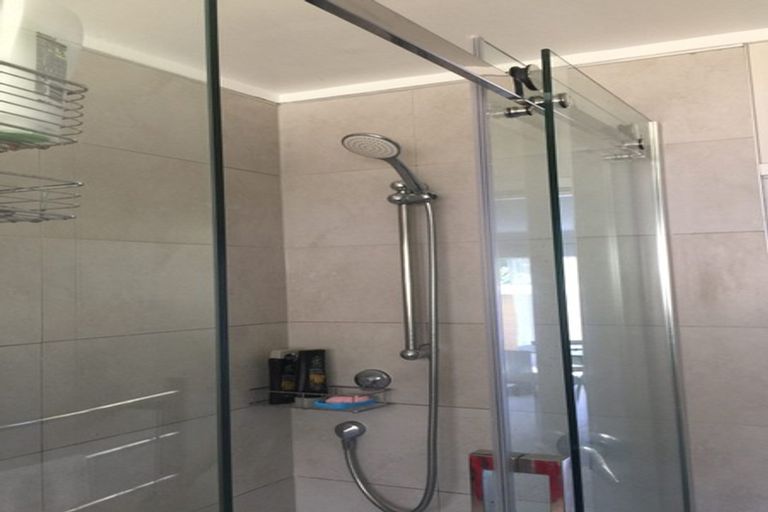 Photo of property in 1/23b Hillsborough Road, Hillsborough, Auckland, 1042