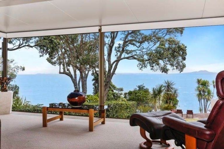 Photo of property in 26 Rock Isle Road, Torbay, Auckland, 0630