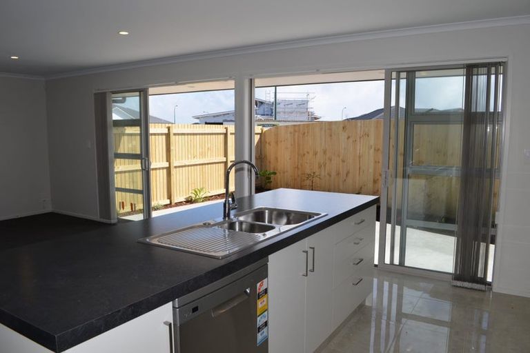 Photo of property in 16 Te Kio Crescent, Papamoa Beach, Papamoa, 3118