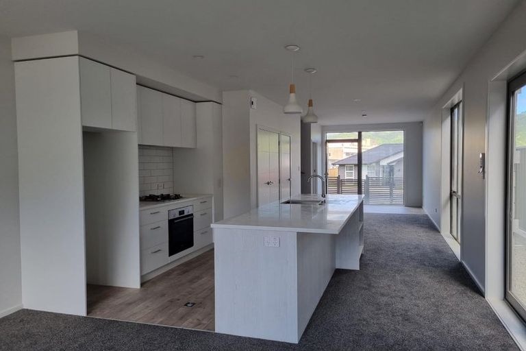 Photo of property in 7 Tokitoki Way, Kenepuru, Porirua, 5022