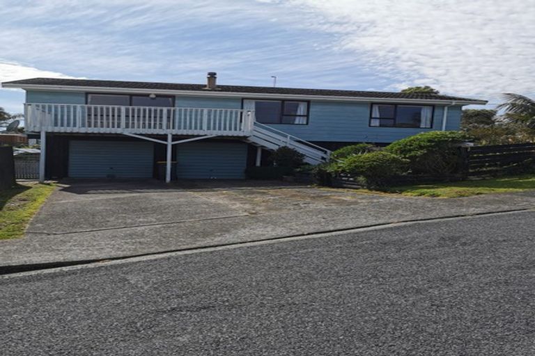 Photo of property in 8a Cornel Circle, Snells Beach, 0920