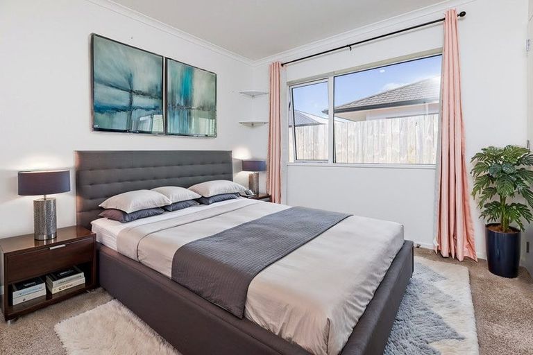 Photo of property in 20 Harore Road, Takanini, 2112