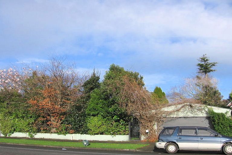 Photo of property in 260 Victoria Avenue, Hokowhitu, Palmerston North, 4410