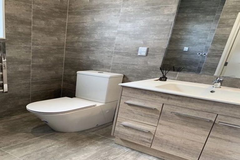 Photo of property in 183 Flat Bush School Road, Flat Bush, Auckland, 2019