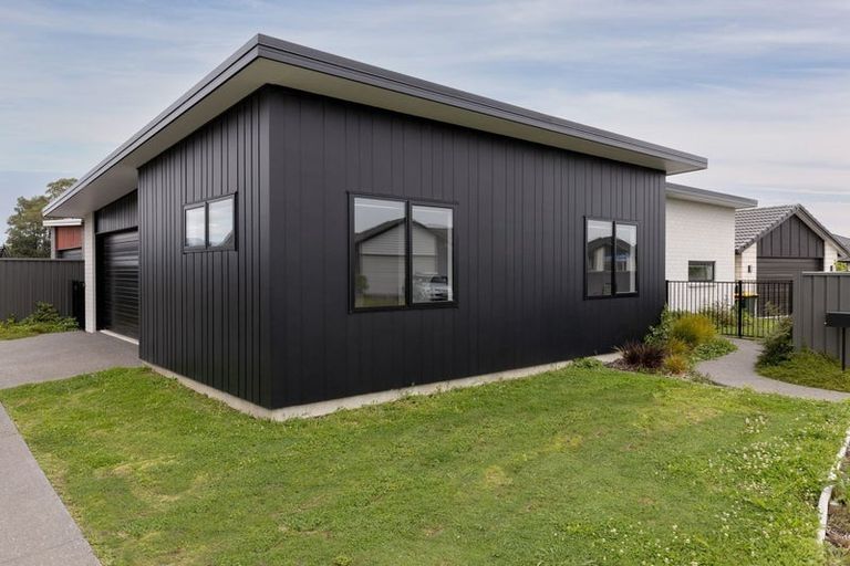 Photo of property in 47 Sentinel Avenue, Omokoroa, 3114