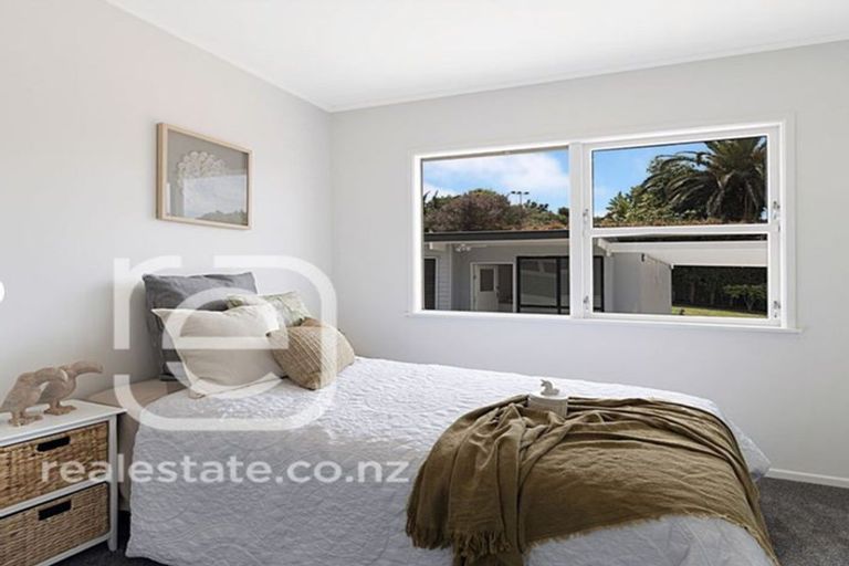 Photo of property in 60 Hilling Street, Titirangi, Auckland, 0604