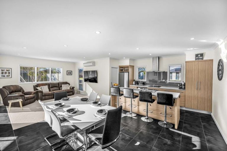 Photo of property in 29 Aoraki Road, Poraiti, Napier, 4112