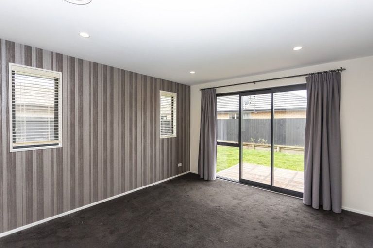 Photo of property in 10 Vale Terrace, Wigram, Christchurch, 8042