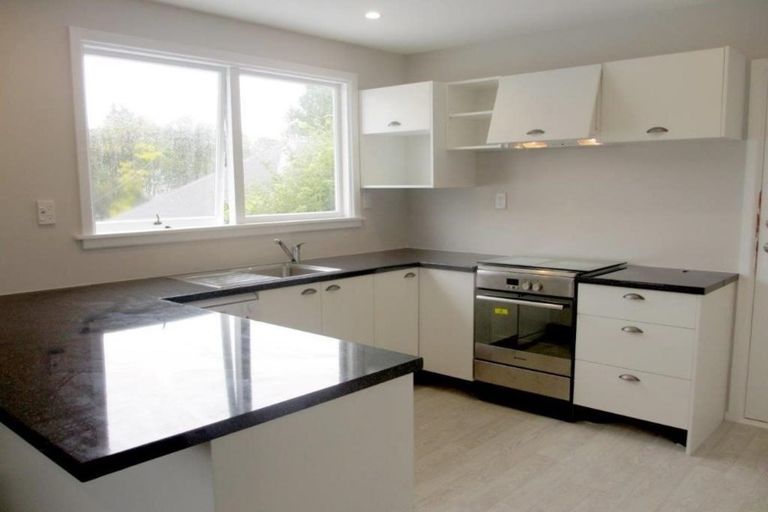 Photo of property in 2/83 Watford Street, Strowan, Christchurch, 8052