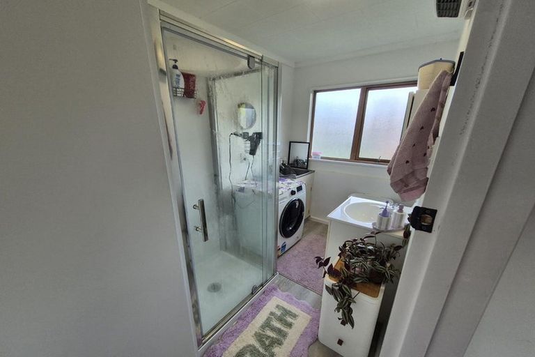 Photo of property in 2/74a Randolph Street, Woolston, Christchurch, 8062