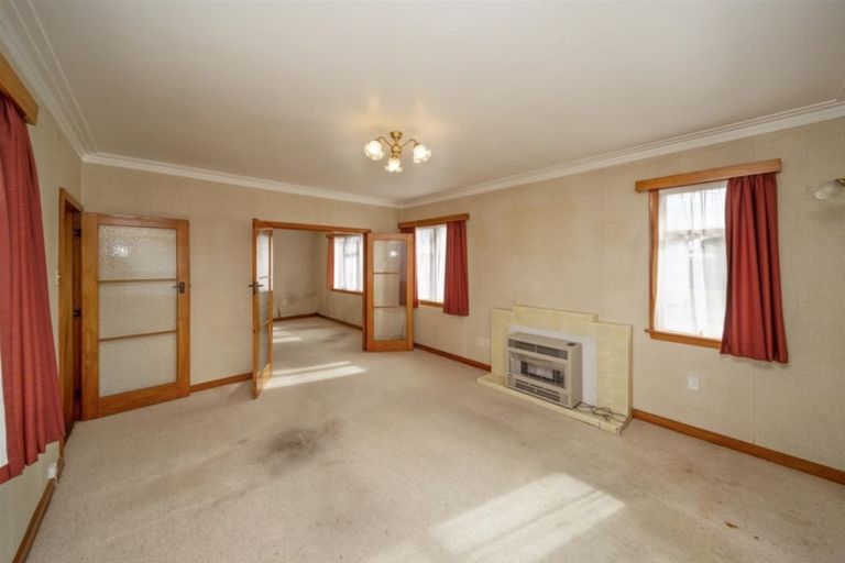 Photo of property in 47 Burns Street, Hawera, 4610