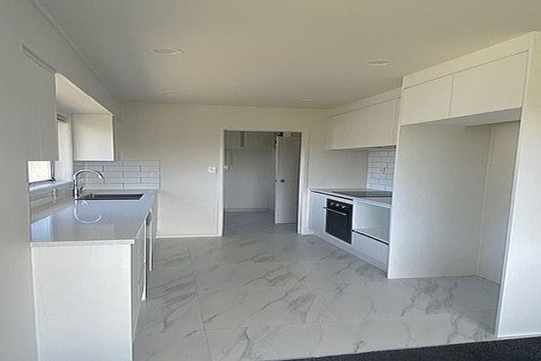 Photo of property in 14 Windoma Circle, Manukau, Auckland, 2025