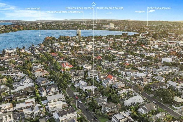 Photo of property in 22 Muritai Road, Milford, Auckland, 0620