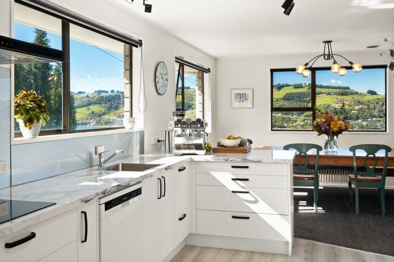 Photo of property in 46 Adderley Terrace, Ravensbourne, Dunedin, 9022