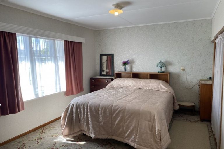 Photo of property in 24 Watene Crescent, Waitara, 4320