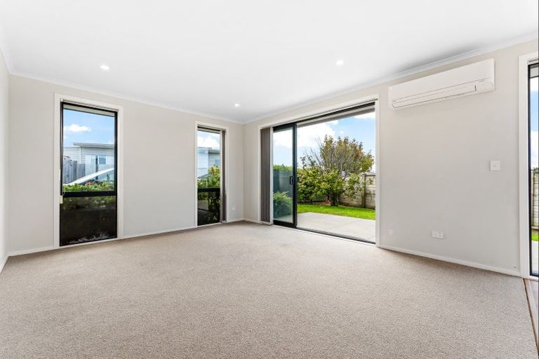 Photo of property in 12 Kia Kaha Drive, Snells Beach, 0920
