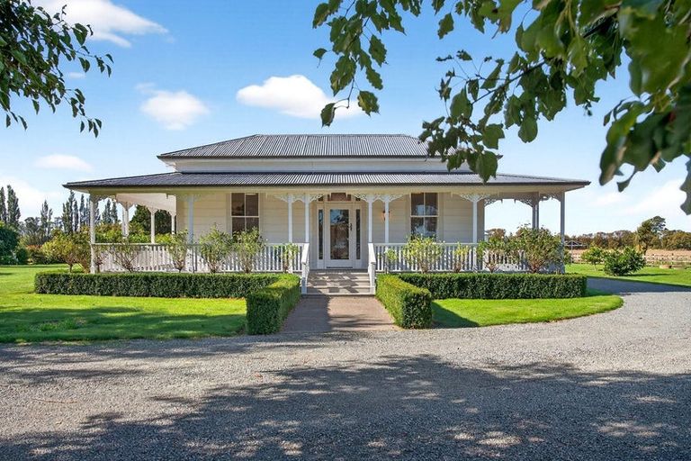 Photo of property in 23a Hupenui Road, Ahikouka, Greytown, 5794