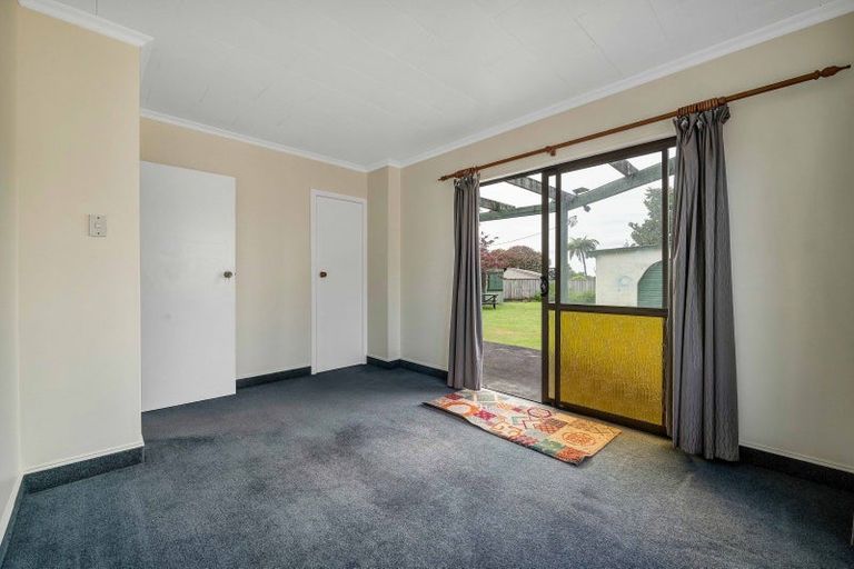 Photo of property in 74 Cressida Avenue, Stratford, 4332