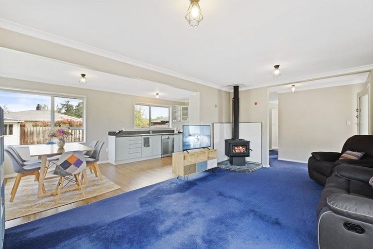 Photo of property in 4 Croft Place, Culverden, 7392