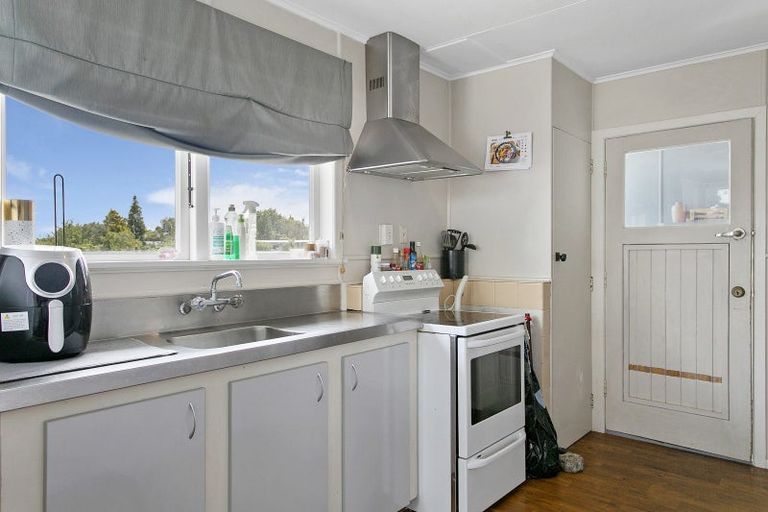 Photo of property in 43a Hinekura Avenue, Taupo, 3330