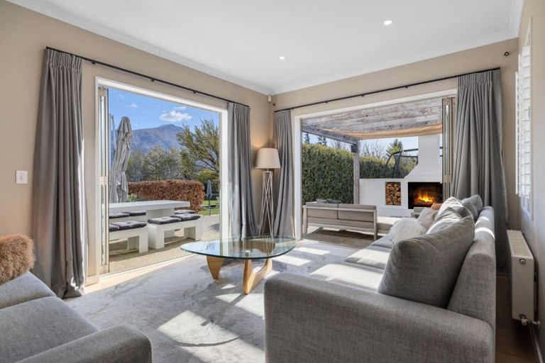 Photo of property in 49 Ridgecrest, Wanaka, 9305