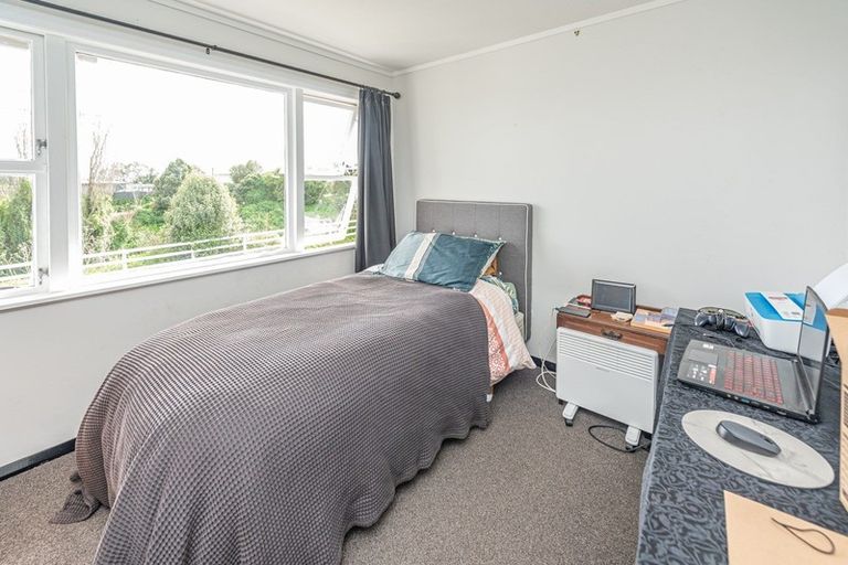 Photo of property in 13 East Way, Durie Hill, Whanganui, 4500