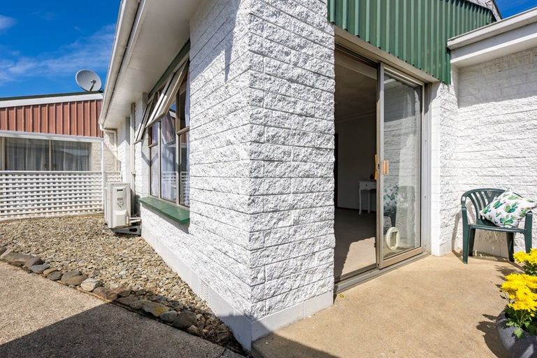 Photo of property in 190c Bay View Road, South Dunedin, Dunedin, 9012