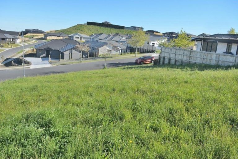 Photo of property in 21 Ballintoy Park Drive, Welcome Bay, Tauranga, 3175