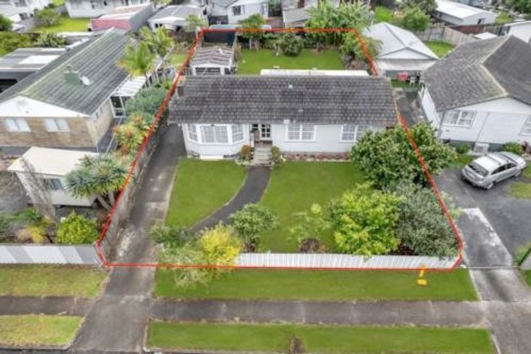 Photo of property in 40 Wordsworth Road, Manurewa, Auckland, 2102