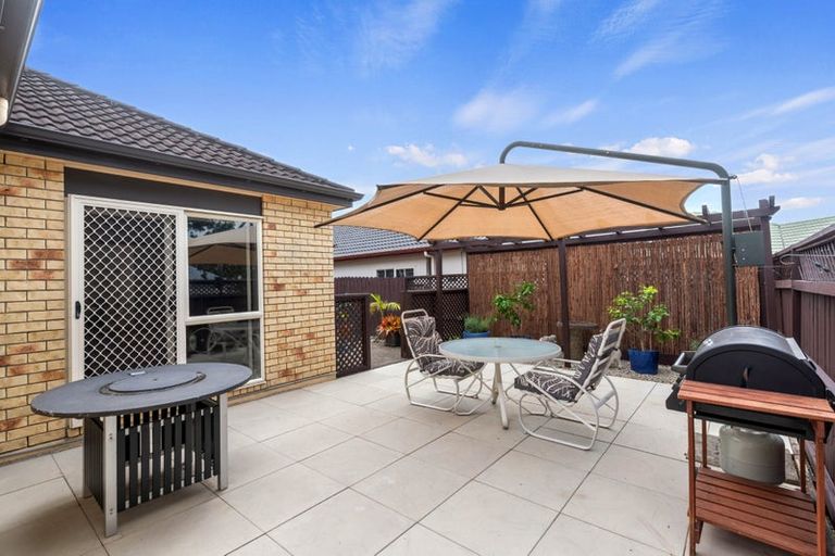 Photo of property in 17 Espalier Drive, Henderson, Auckland, 0612
