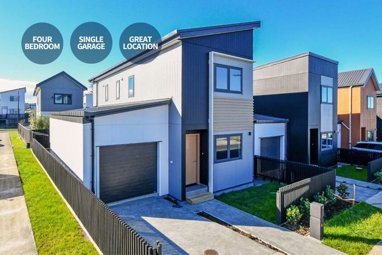 Photo of property in 30 Farranfore Road, Opaheke, 2113