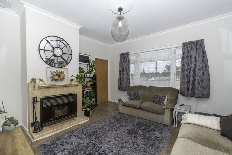 Photo of property in 30 Lemon Street, Otaki, 5512