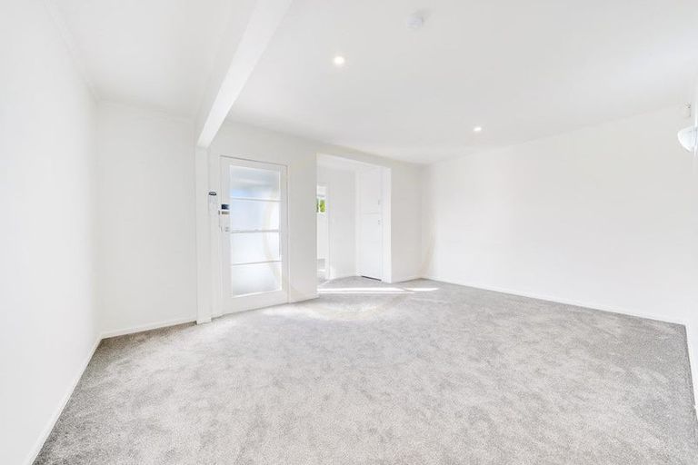 Photo of property in 18 Olive Crescent, Papatoetoe, Auckland, 2025