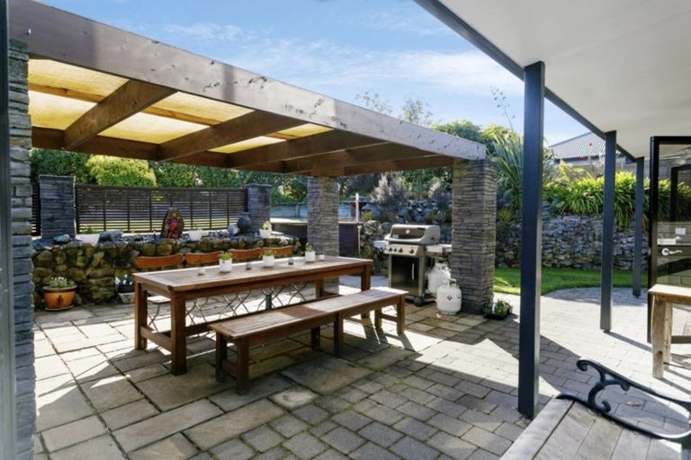 Photo of property in 83 Harvey Street, Waipahihi, Taupo, 3330